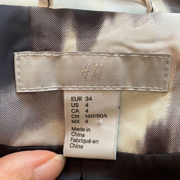 H&M black & white polyester jacket - Picture 9 of 11